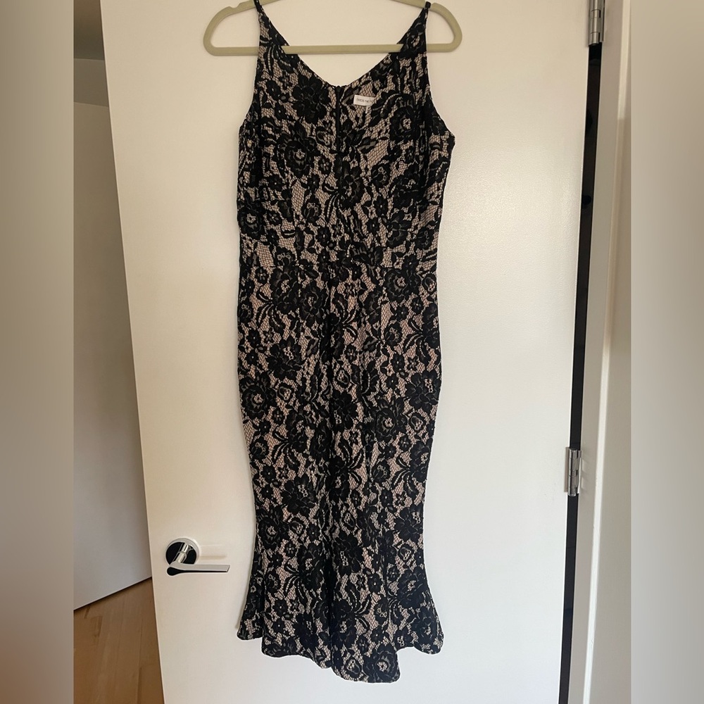 Dress the Population lace dress